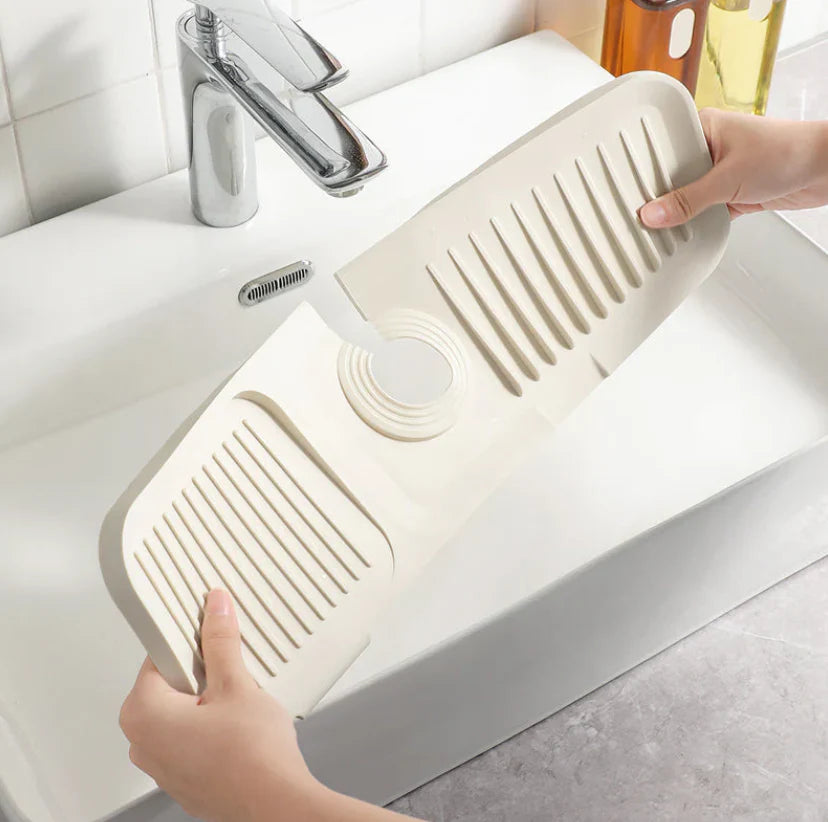 Silicone drip mat: quick, safe drying