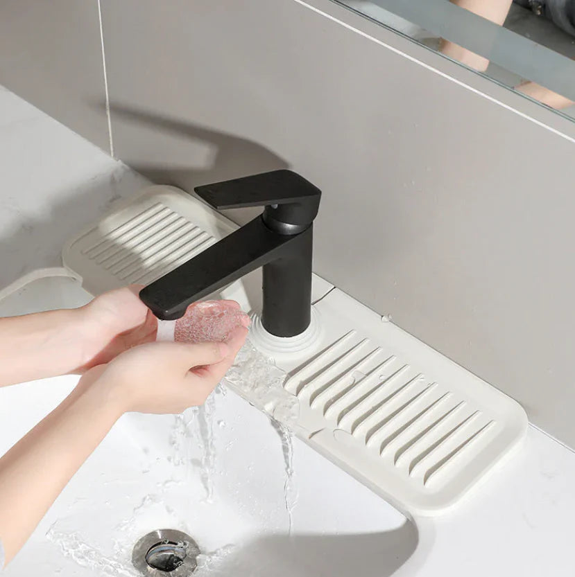 Silicone drip mat: quick, safe drying