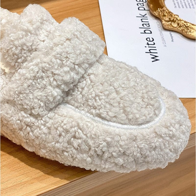 Ultra-soft moccasins for unrivalled comfort at home