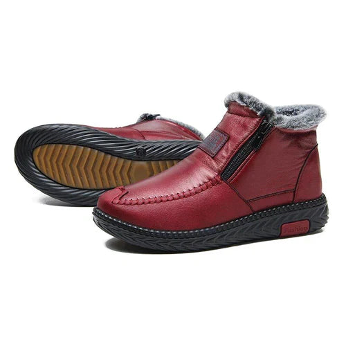 Genuine leather boots: comfort and safety at every step