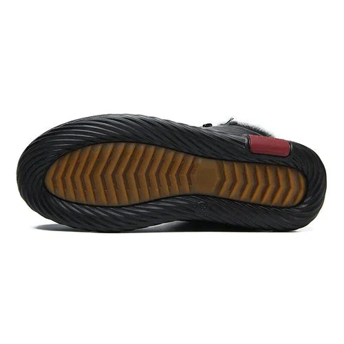 Genuine leather boots: comfort and safety at every step